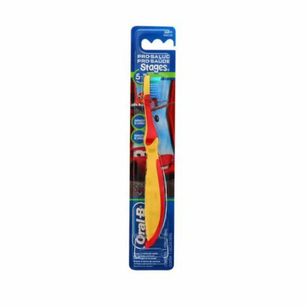Cepillo Dental Infantil Stages Disney Etapa 3 ORAL-B 1 U